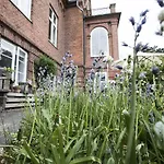 Bed and breakfast Ny Kirstineberg Gods