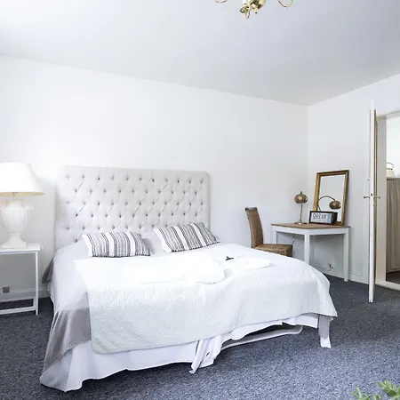 Ny Kirstineberg Gods Bed and breakfast *
