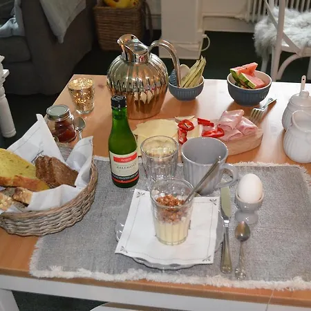 فندق مبيت وإفطار Ny Kirstineberg Gods Nykøbing Falster