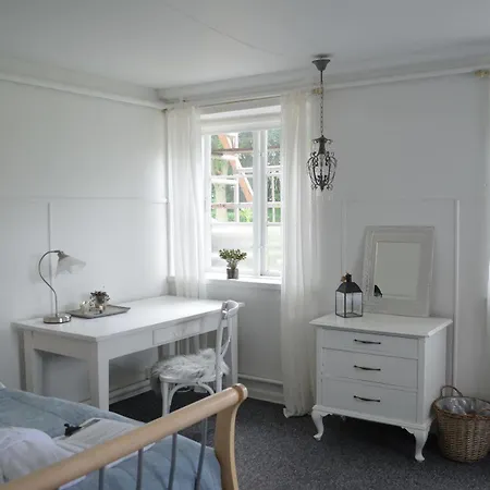 Ny Kirstineberg Gods فندق مبيت وإفطار Nykøbing Falster